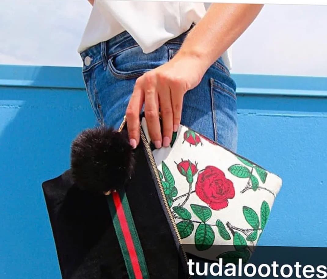 Tudaloo tote lifestyle photo